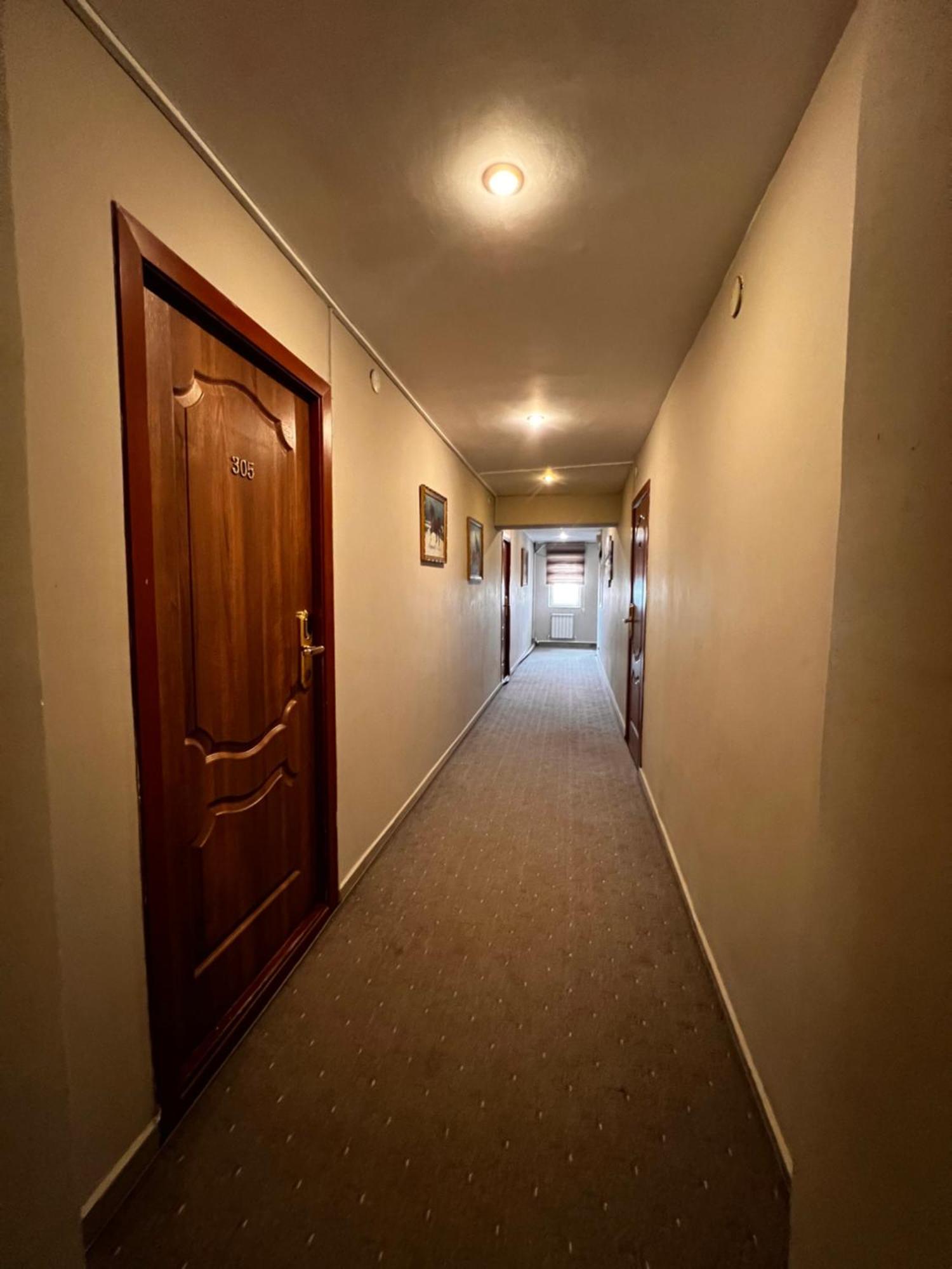 Salam Hotel Ош Экстерьер фото