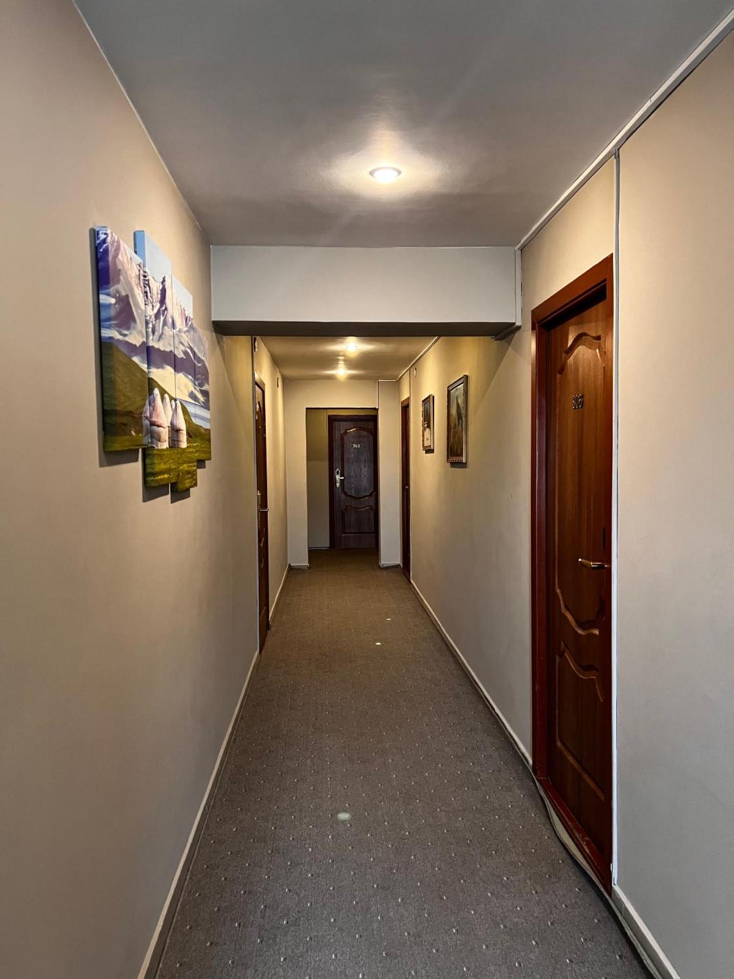 Salam Hotel Ош Экстерьер фото