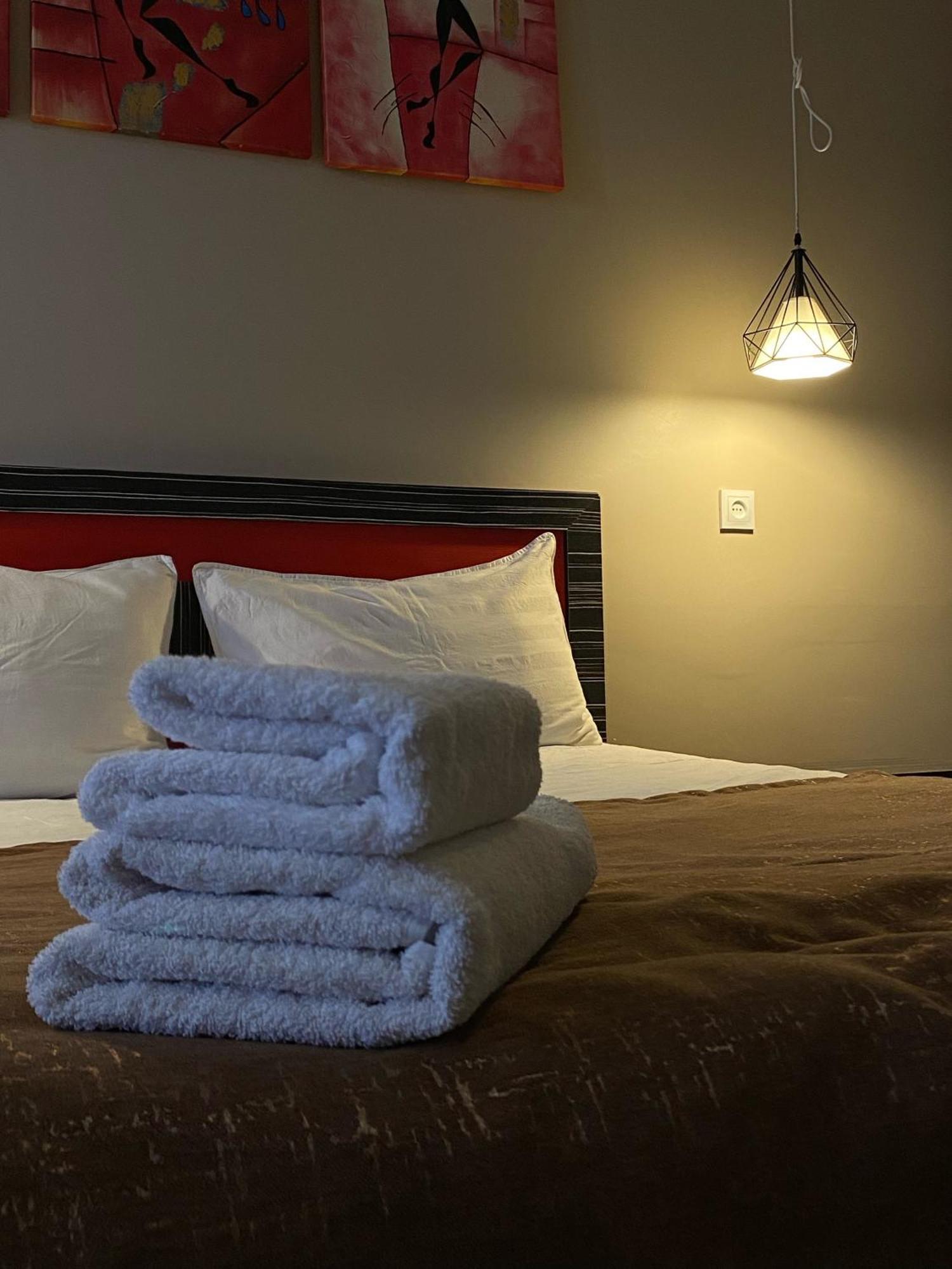 Salam Hotel Ош Экстерьер фото